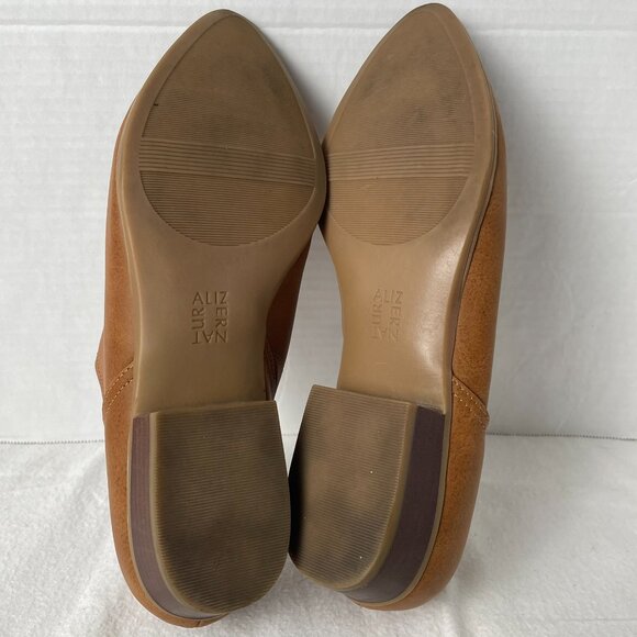 Naturalizer Carilyn Shootie Slip-on Cushioned Pointed Toe - Picture 8 of 11